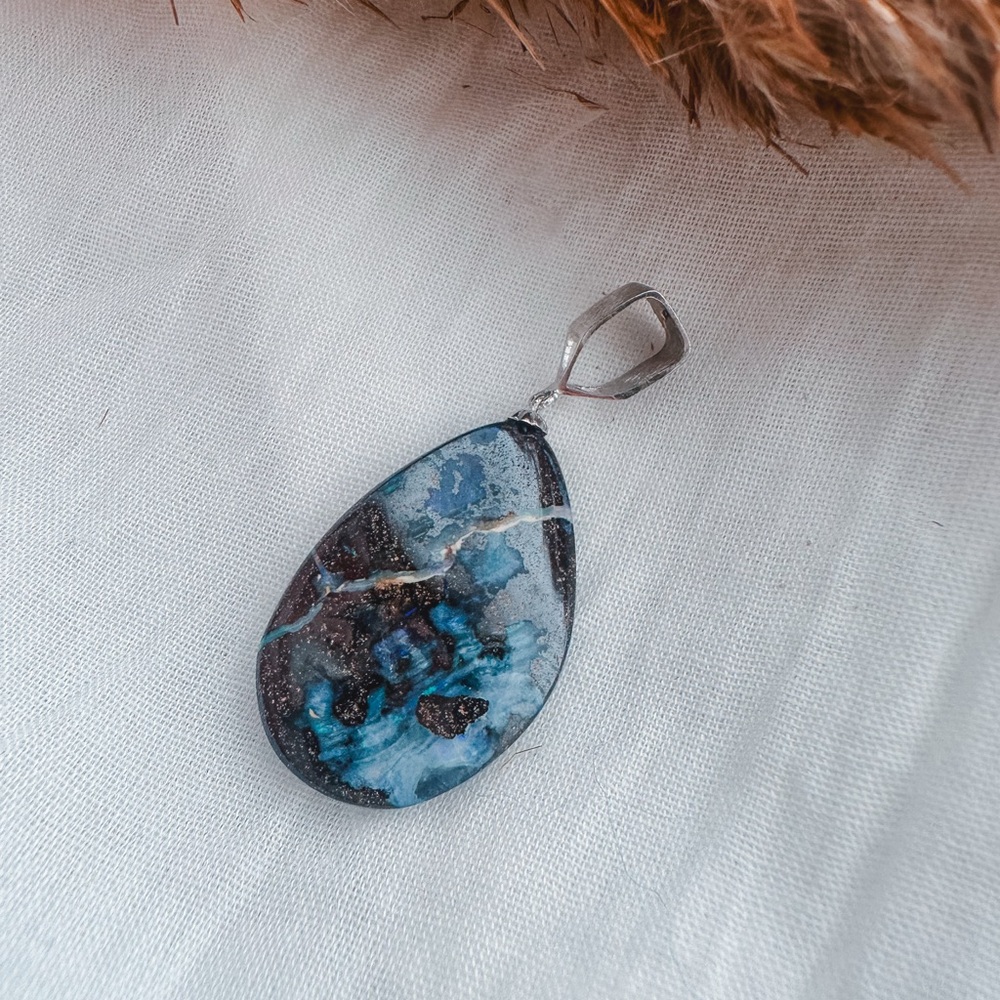 Vintage opal pendant